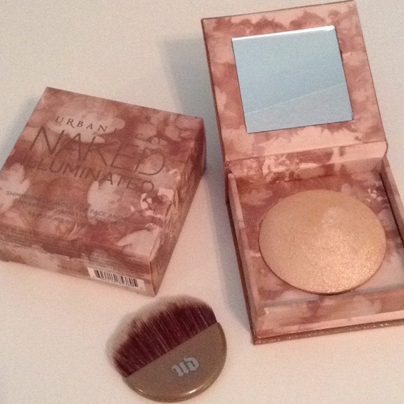 Urban Decay Other - Urban Decay Naked Illiminated Powder